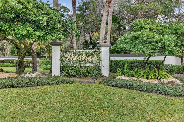 20833 Sonrisa Way, Boca Raton, FL 33433