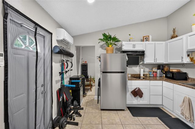2958 COOL BREEZE CIRCLE, St Cloud, FL 34769