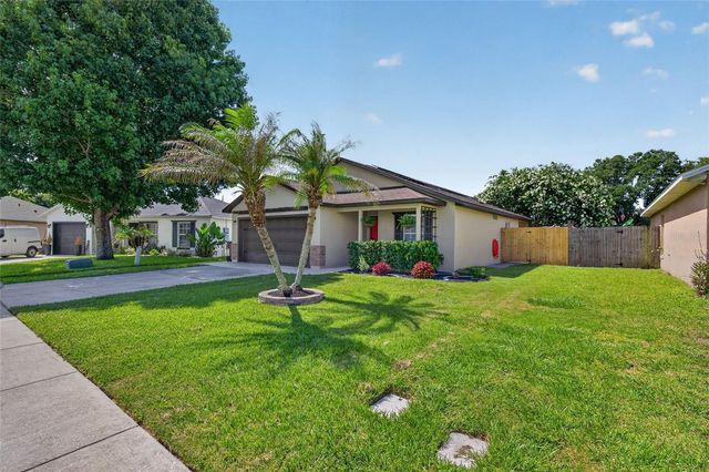 2958 COOL BREEZE CIRCLE, St Cloud, FL 34769