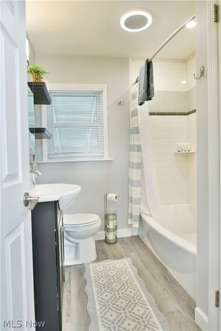 1153 Meadowbrook Avenue SE, Warren, OH 44484