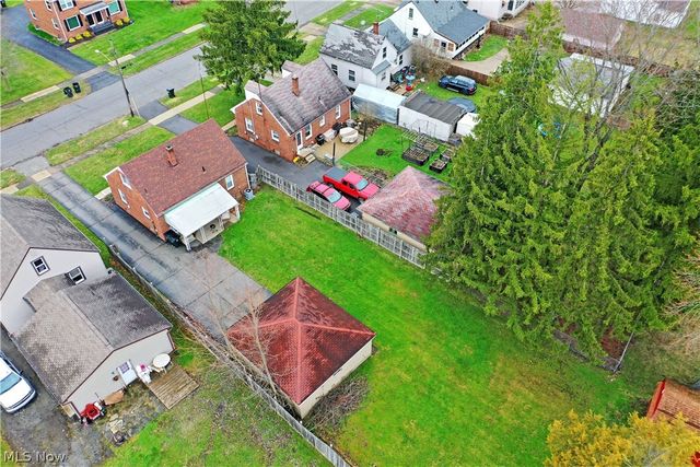 1153 Meadowbrook Avenue SE, Warren, OH 44484