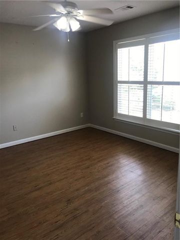 134 Regent Place, Woodstock, GA 30188