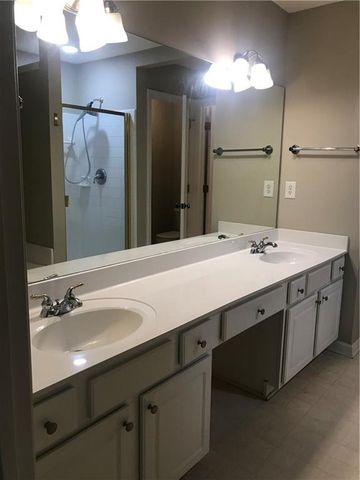 134 Regent Place, Woodstock, GA 30188