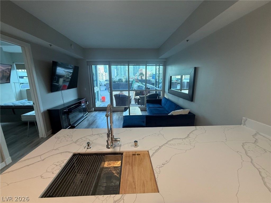 4525 Dean Martin Drive 401, Las Vegas, NV 89103 — photo 3