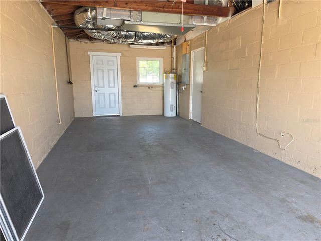 6033 38TH AVENUE N, St Petersburg, FL 33710