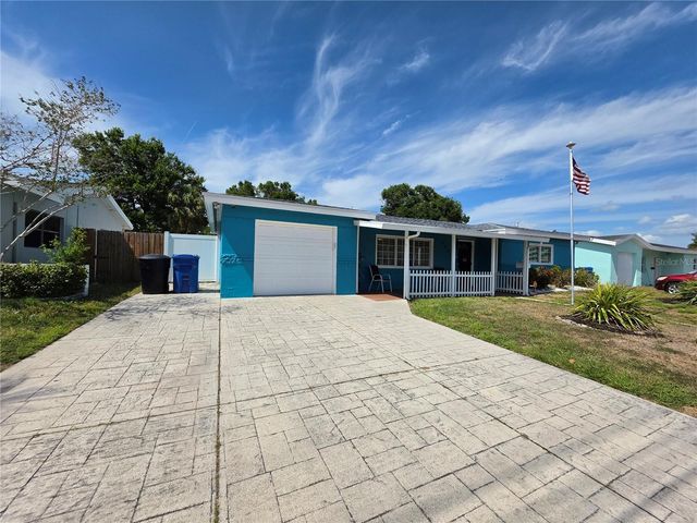 6033 38TH AVENUE N, St Petersburg, FL 33710