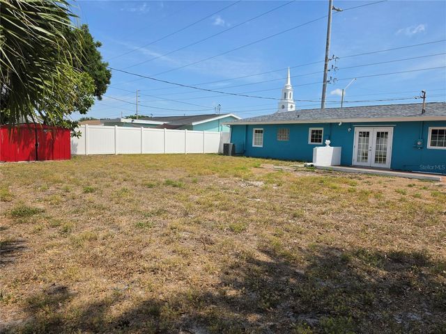 6033 38TH AVENUE N, St Petersburg, FL 33710
