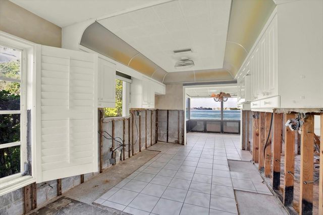 218 DRIFTWOOD LANE, Largo, FL 33770