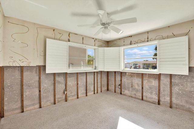 218 DRIFTWOOD LANE, Largo, FL 33770