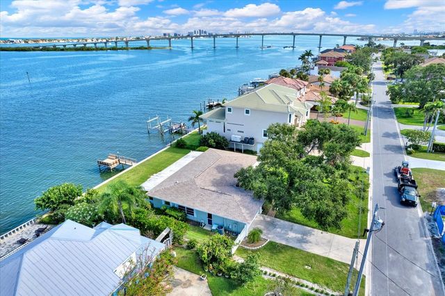 218 DRIFTWOOD LANE, Largo, FL 33770