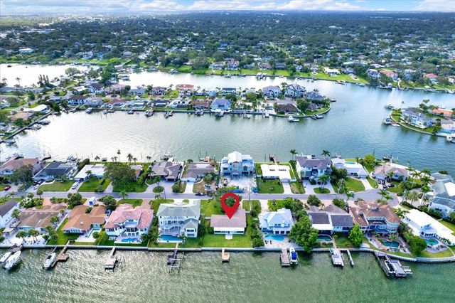 218 DRIFTWOOD LANE, Largo, FL 33770