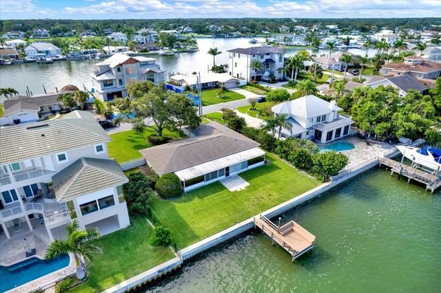 218 DRIFTWOOD LANE, Largo, FL 33770