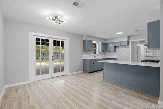 7626 Westfield, San Antonio, TX 78227