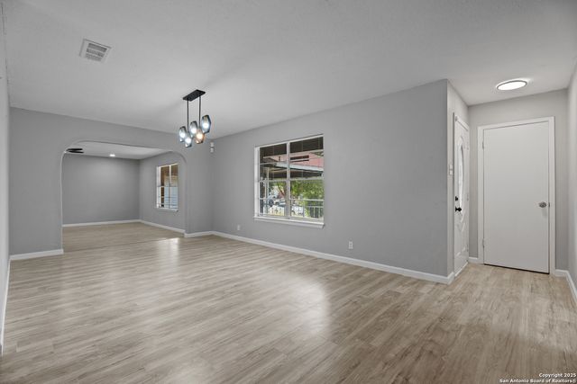 7626 Westfield, San Antonio, TX 78227