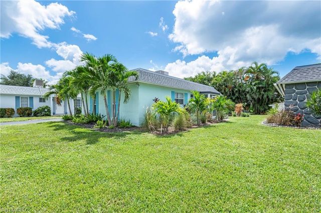 30 Kings RD # A39, Naples, FL 34112