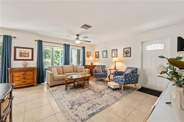 30 Kings RD # A39, Naples, FL 34112