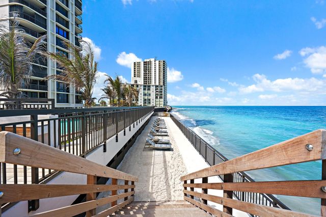 5380 N Ocean Drive 22i, Singer Island, FL 33404