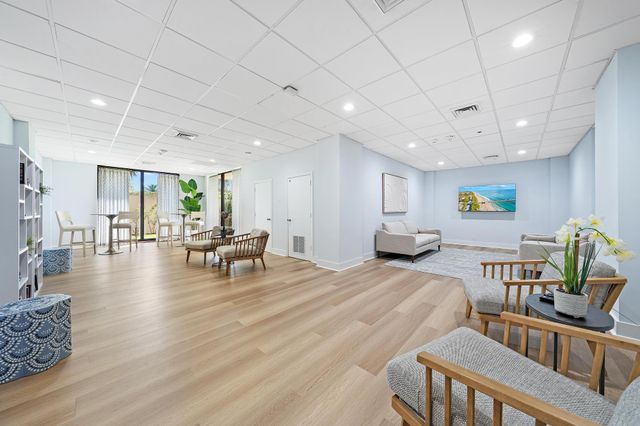 5380 N Ocean Drive 22i, Singer Island, FL 33404