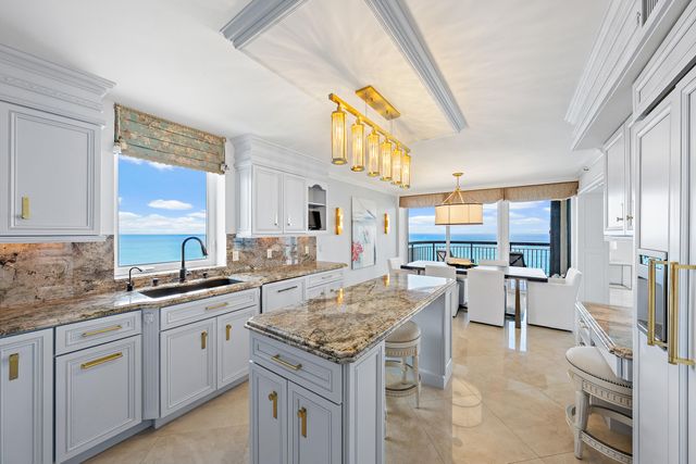 5380 N Ocean Drive 22i, Singer Island, FL 33404