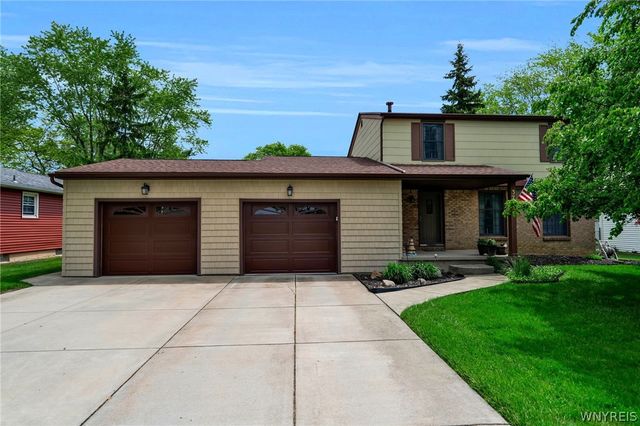 37 Villa Maria Road, West Seneca, NY 14224