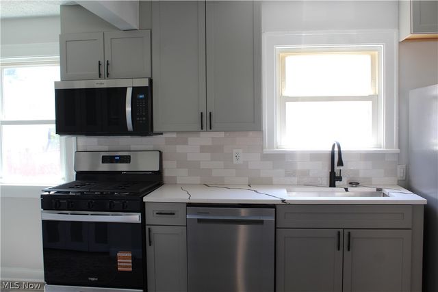 3629 W 130th Street, Cleveland, OH 44111