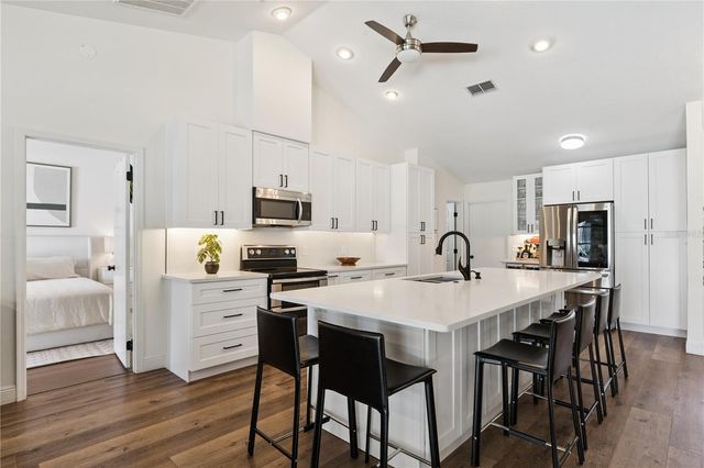 400 S CUMBERLAND AVENUE, Ocoee, FL 34761