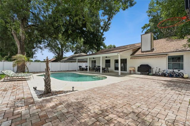 400 S CUMBERLAND AVENUE, Ocoee, FL 34761