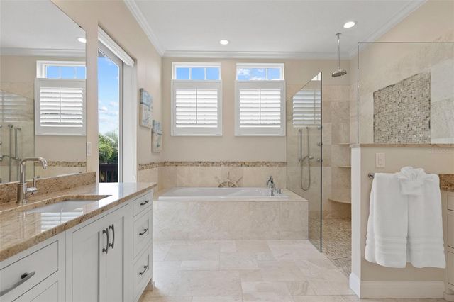 1021 CRESCENT STREET, Sarasota, FL 34242