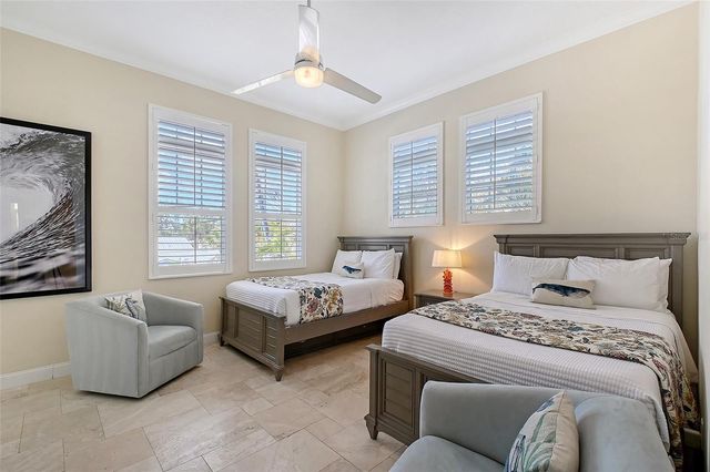 1021 CRESCENT STREET, Sarasota, FL 34242