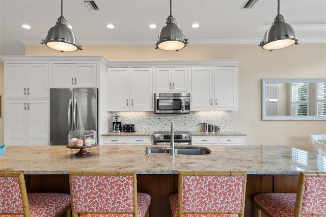 1021 CRESCENT STREET, Sarasota, FL 34242