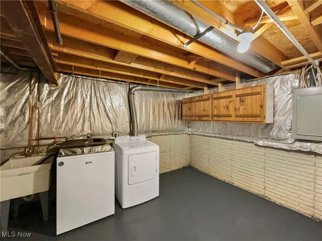 13335 Tradewinds Drive, Strongsville, OH 44136