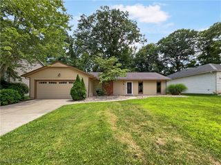 13335 Tradewinds Drive, Strongsville, OH 44136