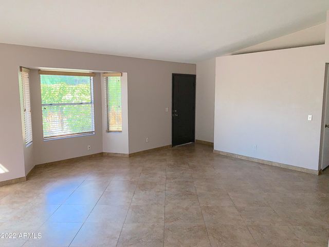 19842 N 9TH Street, Phoenix, AZ 85024