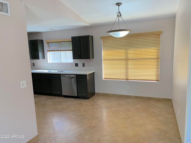 19842 N 9TH Street, Phoenix, AZ 85024