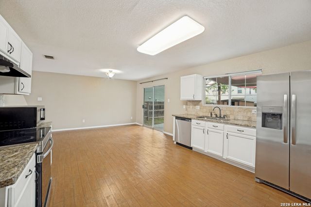 5426 Wincheap Farm, San Antonio, TX 78228