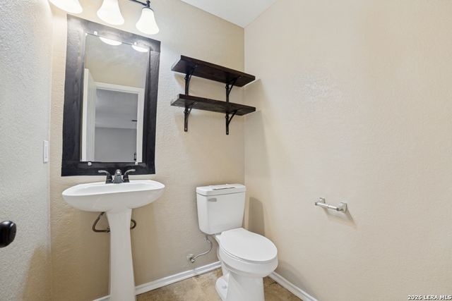 5426 Wincheap Farm, San Antonio, TX 78228