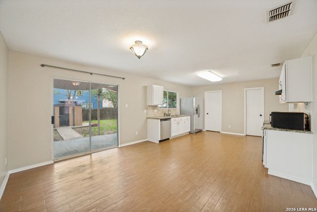 5426 Wincheap Farm, San Antonio, TX 78228