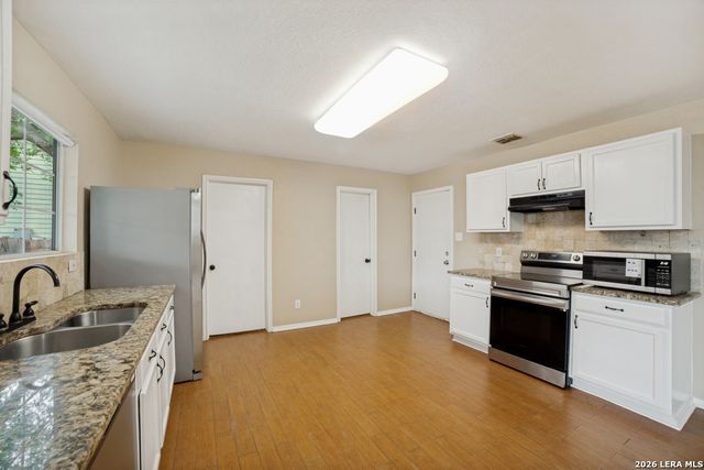 5426 Wincheap Farm, San Antonio, TX 78228