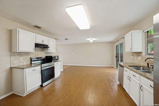 5426 Wincheap Farm, San Antonio, TX 78228