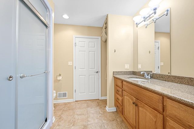 821 Wisconsin STREET, Lake Geneva, WI 53147