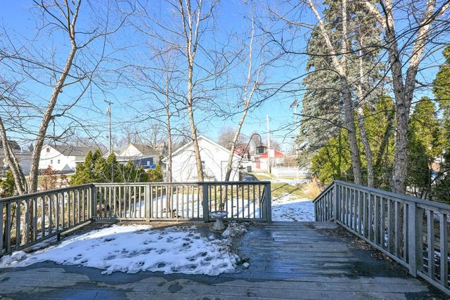 821 Wisconsin STREET, Lake Geneva, WI 53147