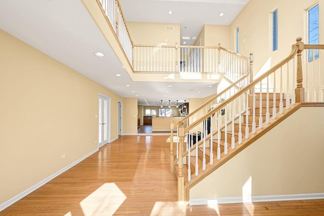 821 Wisconsin STREET, Lake Geneva, WI 53147