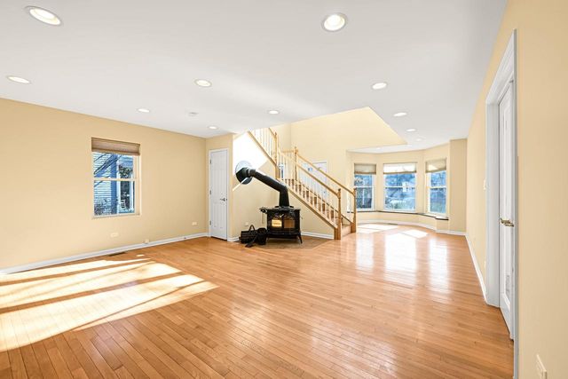 821 Wisconsin STREET, Lake Geneva, WI 53147