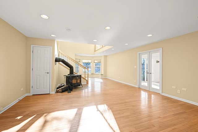 821 Wisconsin STREET, Lake Geneva, WI 53147