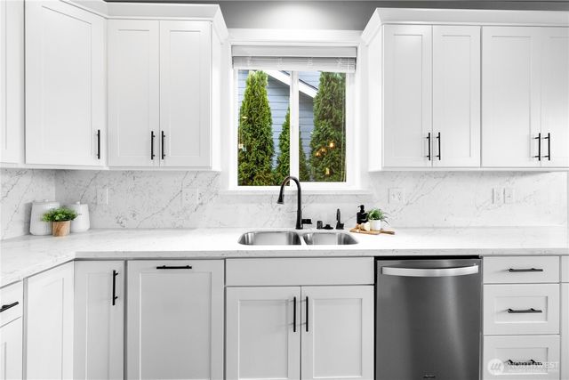 1963 Bluestem Street, Lynden, WA 98264