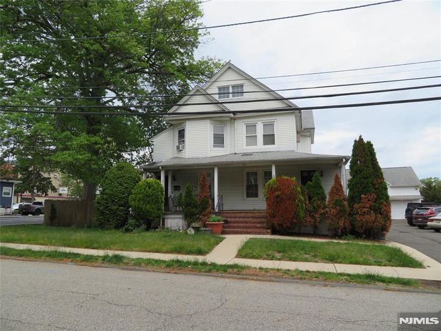 12 Bergen Street, Westwood, NJ 07675