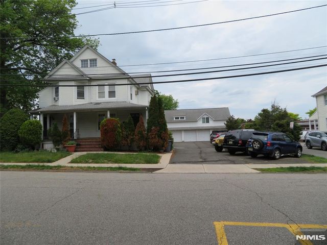 12 Bergen Street, Westwood, NJ 07675