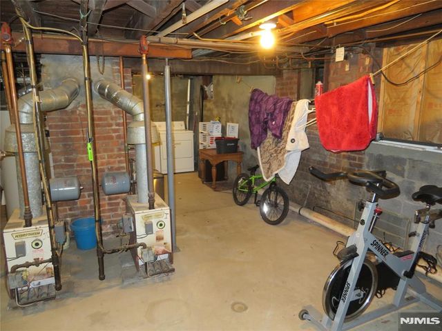 12 Bergen Street, Westwood, NJ 07675