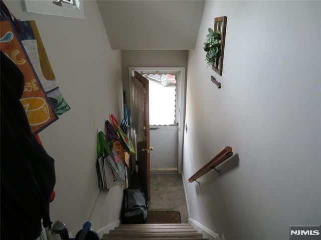 12 Bergen Street, Westwood, NJ 07675