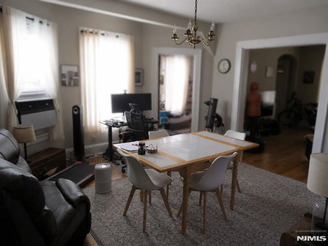 12 Bergen Street, Westwood, NJ 07675